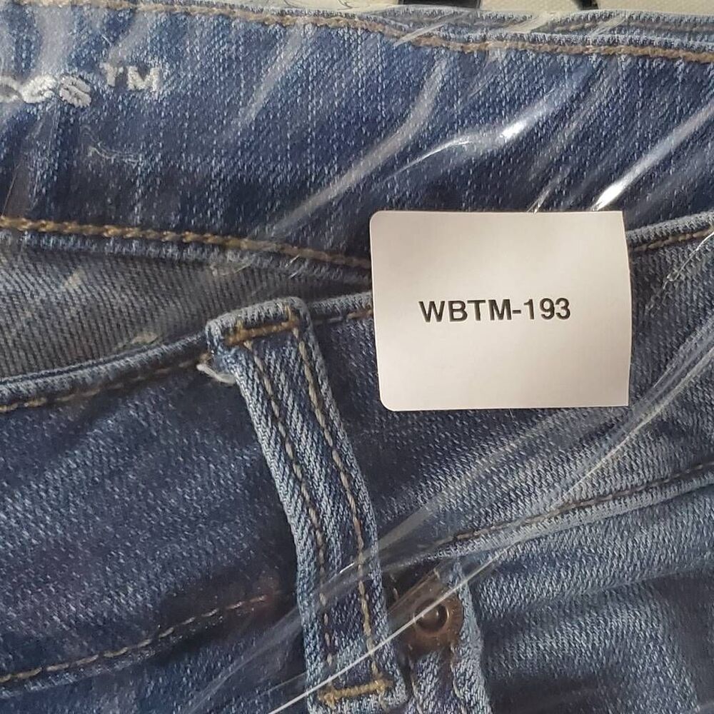 Maurices Size 16 short Mid-Rise Bootcut Mjeans - Picture 7 of 7